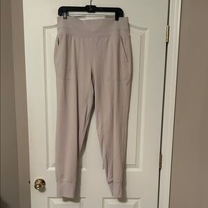 Athleta NWOT Women's Light Beige Venice Joggers size Large Tall